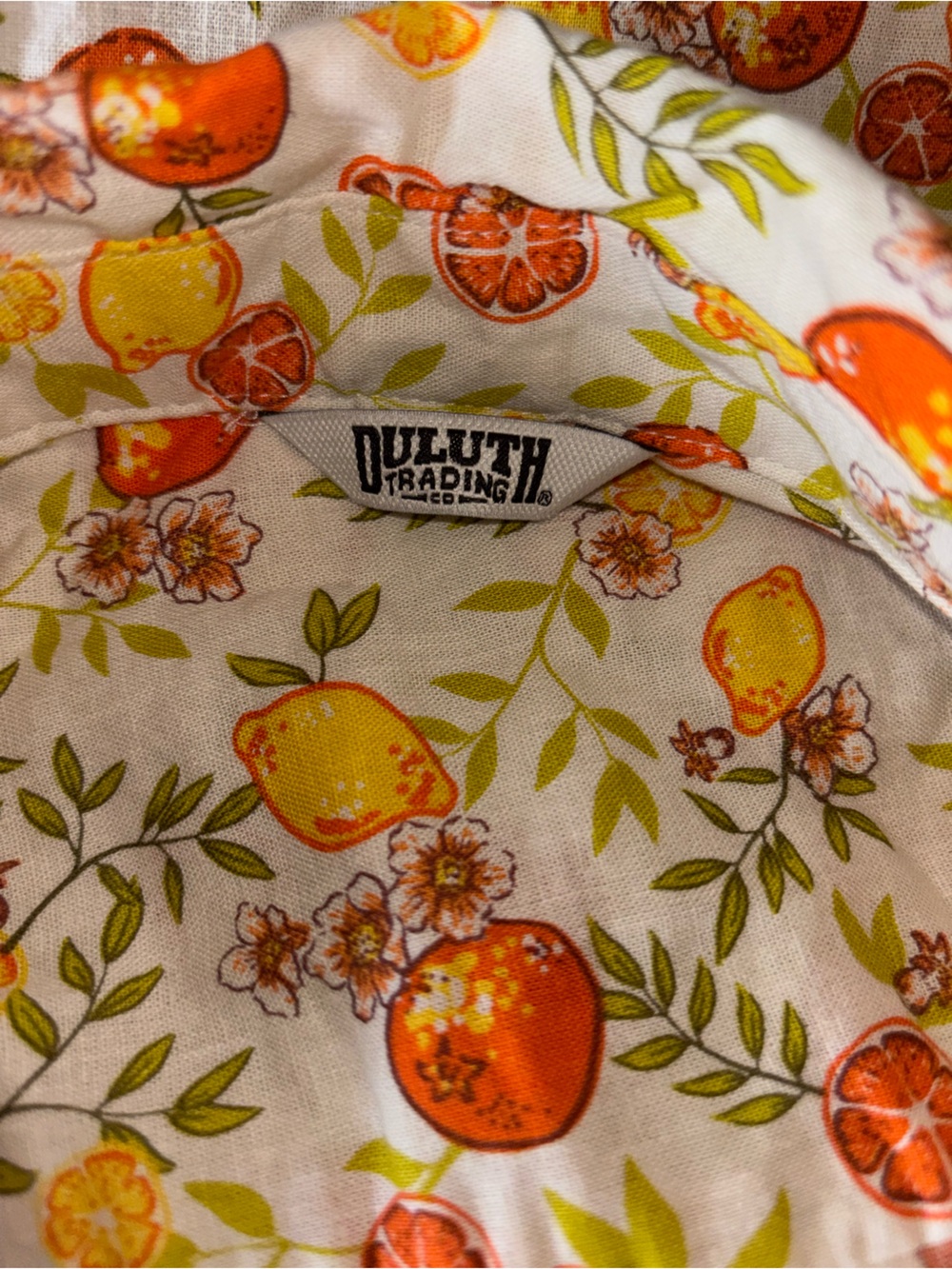 Duluth Trading hemp blend citrus print button-down top size 3X - Picture 2 of 4